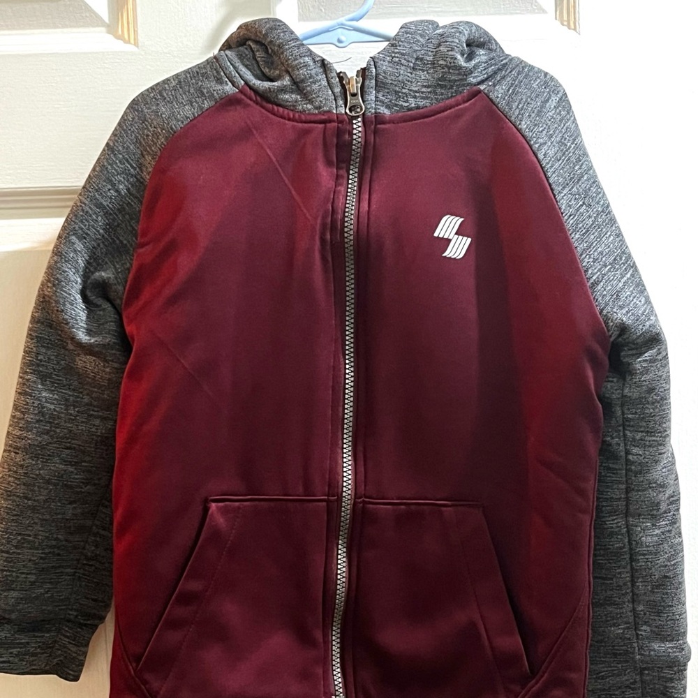 Glacier sports size 5/6 boys heavy jacket maroon and gray